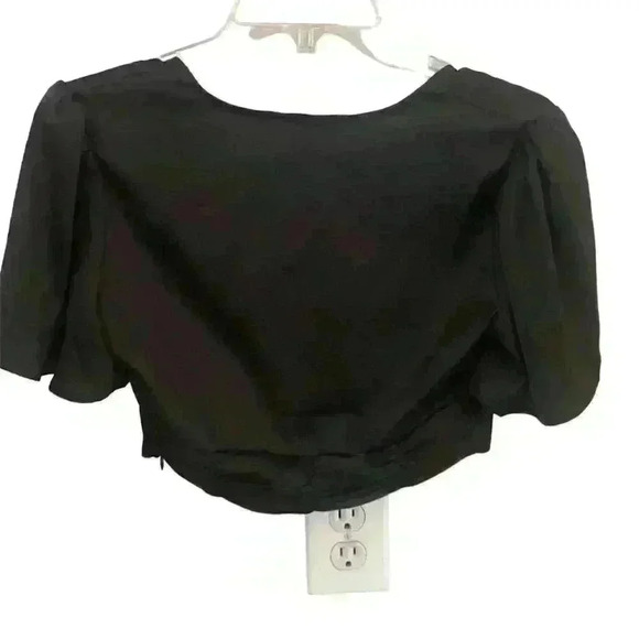 FOREVER 21 black sateen cropped low v-neck size Small - Picture 2 of 4